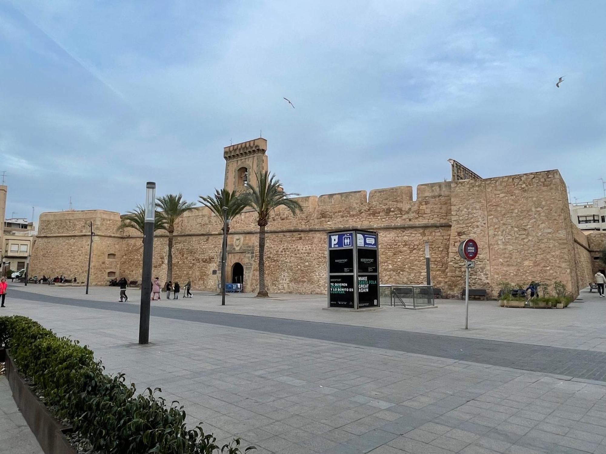 Piso Muy Cerca De La Playa Con Parking Santa Pola Exterior foto